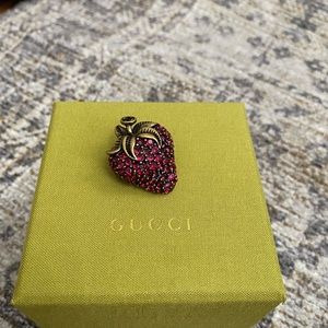 Gucci Crystal strawberry brooch